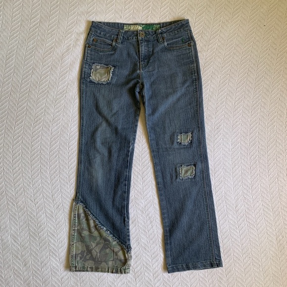 Y2K VTG Johnny Girl Womens 8/9 Denim Jeans Rhinestone Camo Distressed Streetwear - Picture 1 of 3